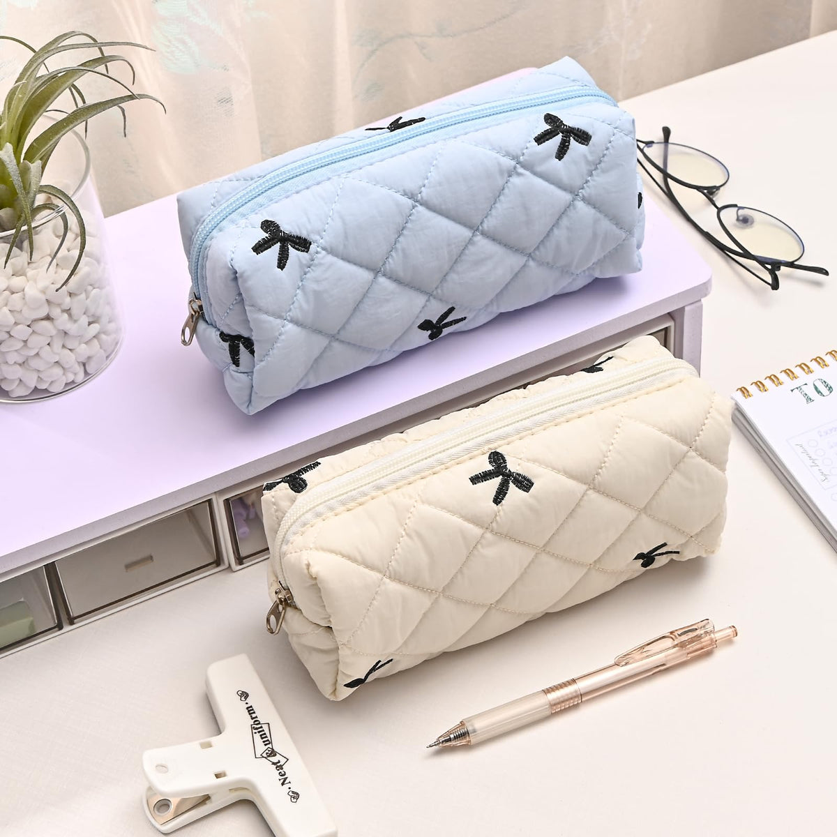 Floral Pencil Case Makeup Pouch Smooth Zipper Small – White