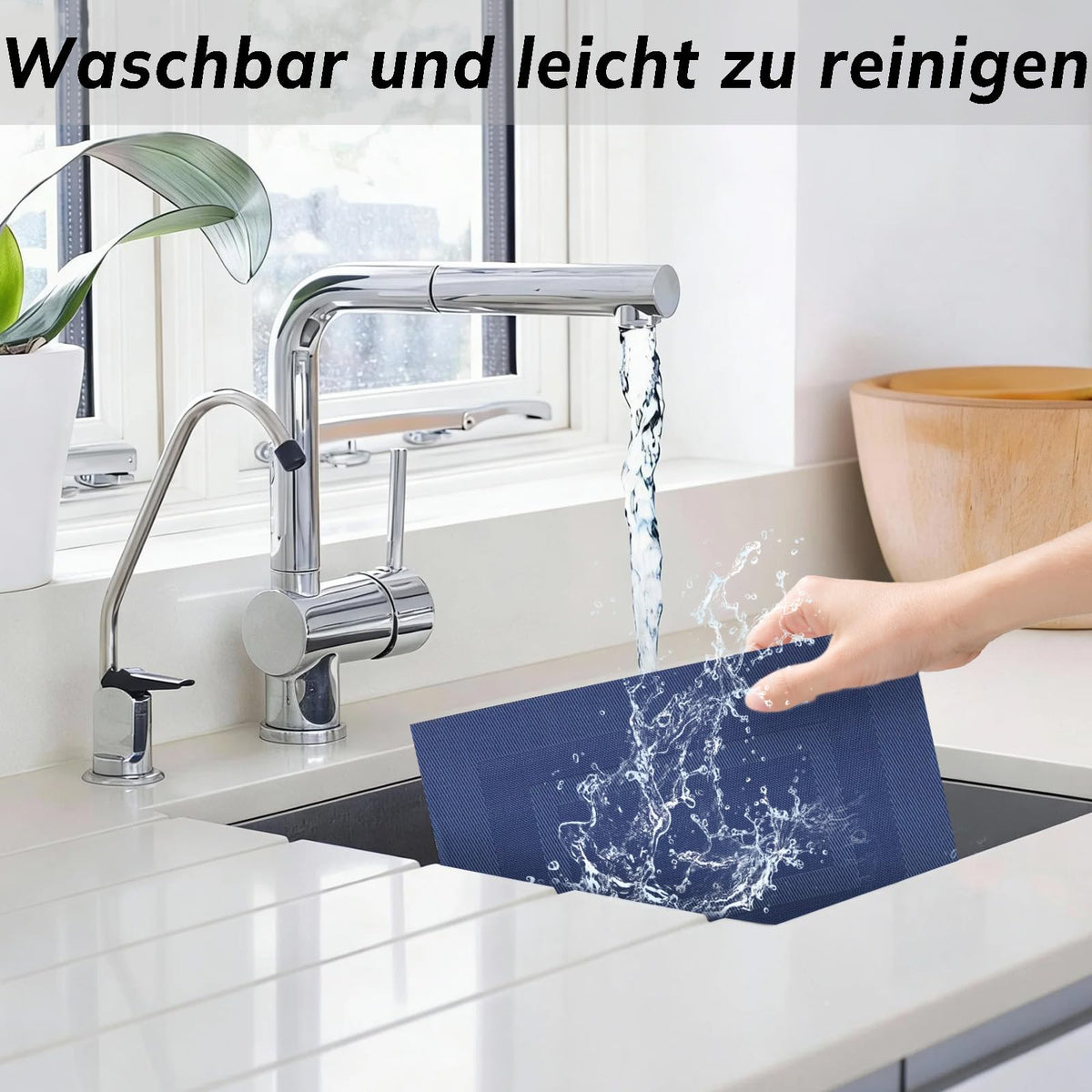 Washable PVC Placemats Set of 6 Heat-Resistant Wipeable 30x45cm - Blue