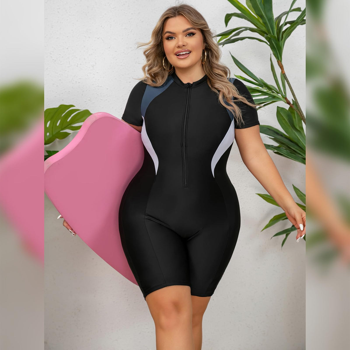 Costum de baie sportiv cu pantalon scurt mărimi mari Odizli imprimeu floral – Gri XL