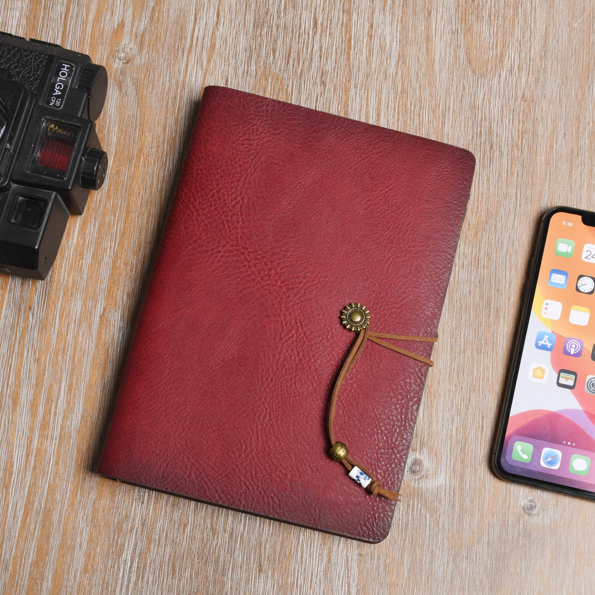 Wonderpool Leather A6 Diary Notebook Ring Binder with Pen - Refillable Folder Writing Paper Spiral Business Notepads Vintage Cover for Office Travel Personal Organizer (a-Wine Red, A6)