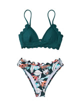 Costum de baie două piese triunghi CUPSHE cu margini ondulate și imprimeu tropical – Verde L