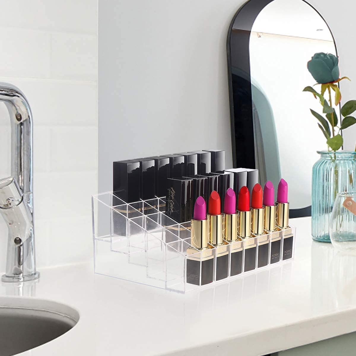 Organizator din acril transparent pentru 40 rujuri și produse cosmetice Benbilry