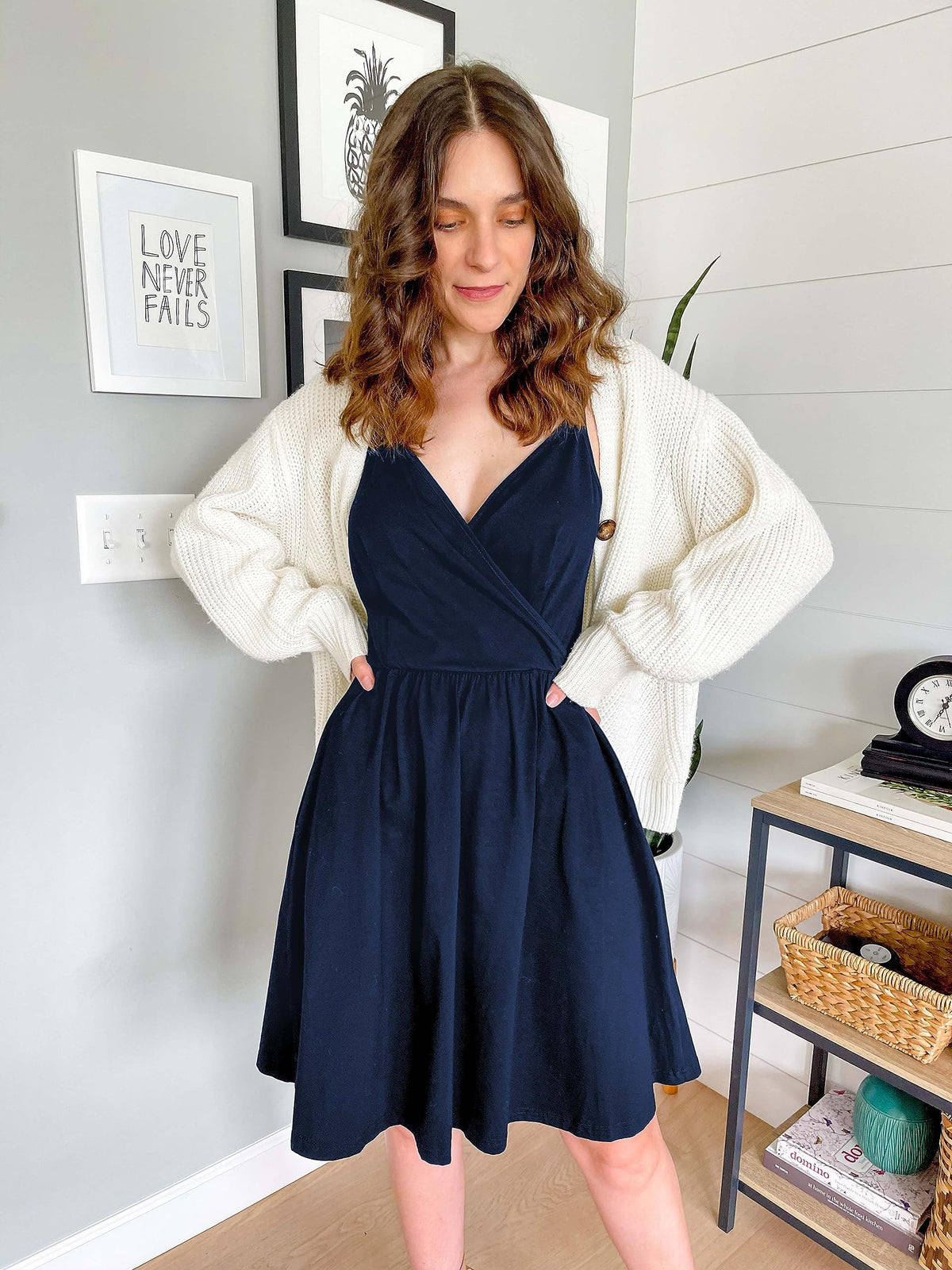 STYLEWORD Summer Dress Women Knee-Length V-Neck A-Line Navy Dresses Summer Beach Dress Casual Dress with Pockets