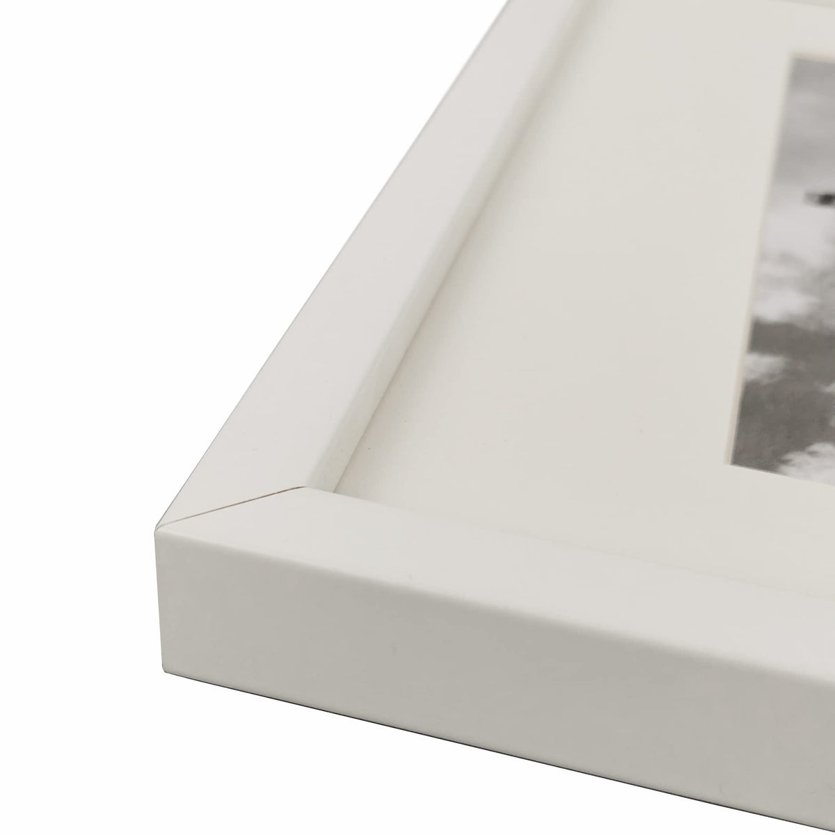 Square Photo Frame with Passe-partout – White 28 x 28 cm