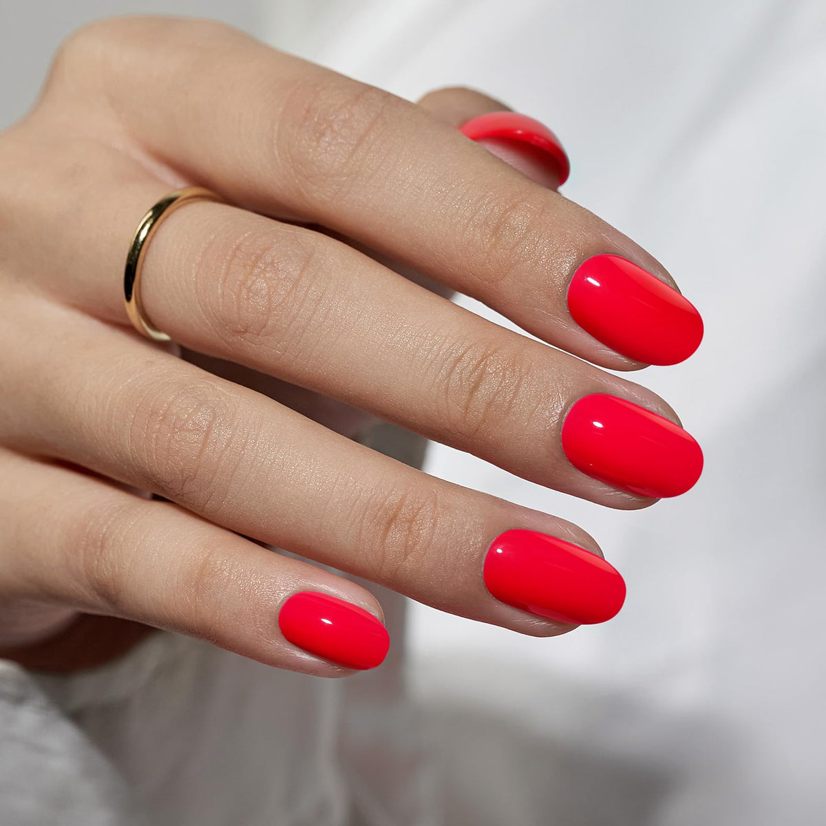 Press-On Nails Cat Eye Short Almond Glossy – Red 32ct